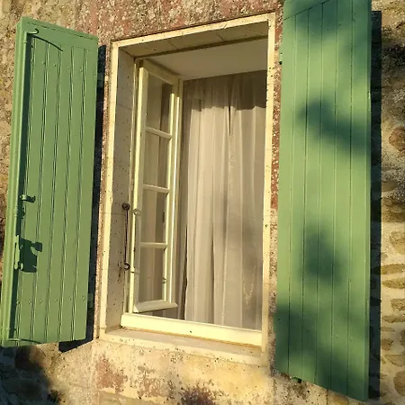 Les Volets Verts 'the Shutters' Prázdninový dům Roussines